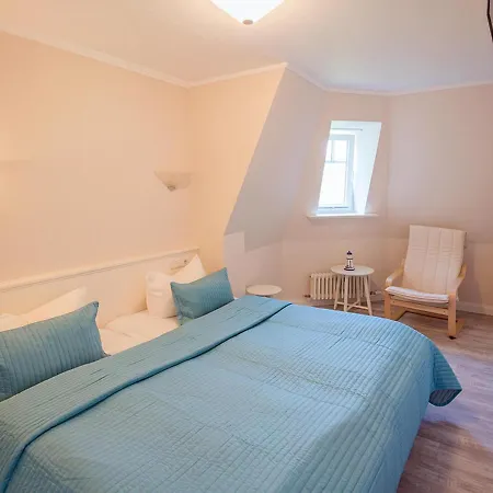 Strandvillen - Mit Meerblick, 2 Schlafzimmern Und Balkon Sv-714